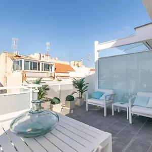 beach-penthouse-sitges-rentals.catalonia-hotels.com/