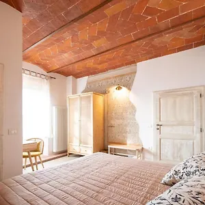 casa-la-girandola.it-tuscanyhotel.com/