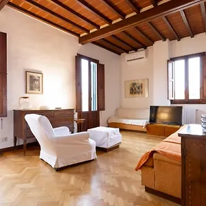 palazzo-cecchi-luxury-apartment.it-tuscanyhotel.com/